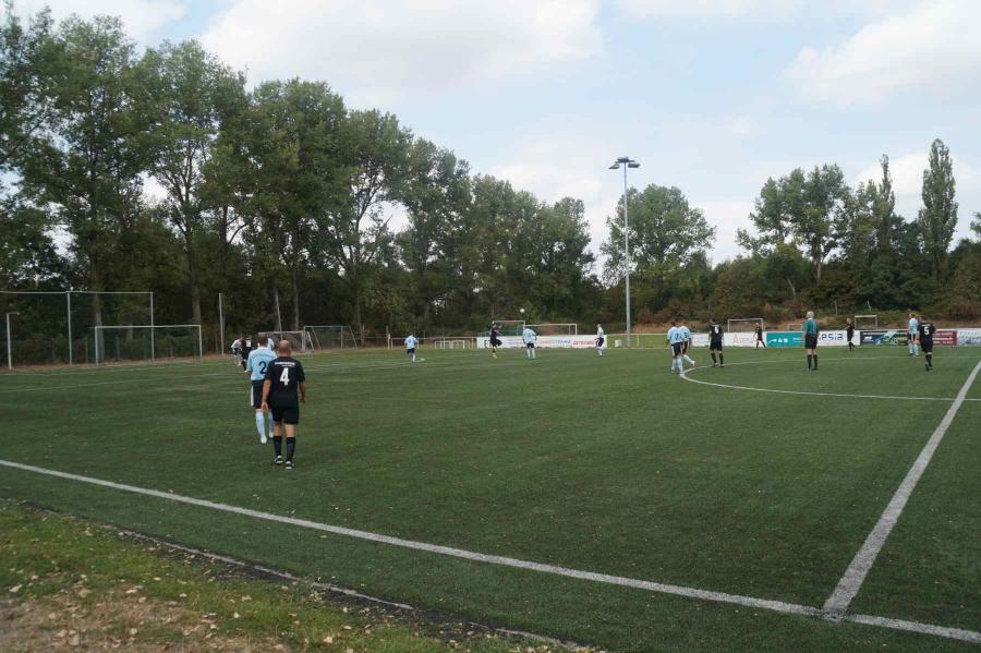 Auftakt & Premiere neue Ü35