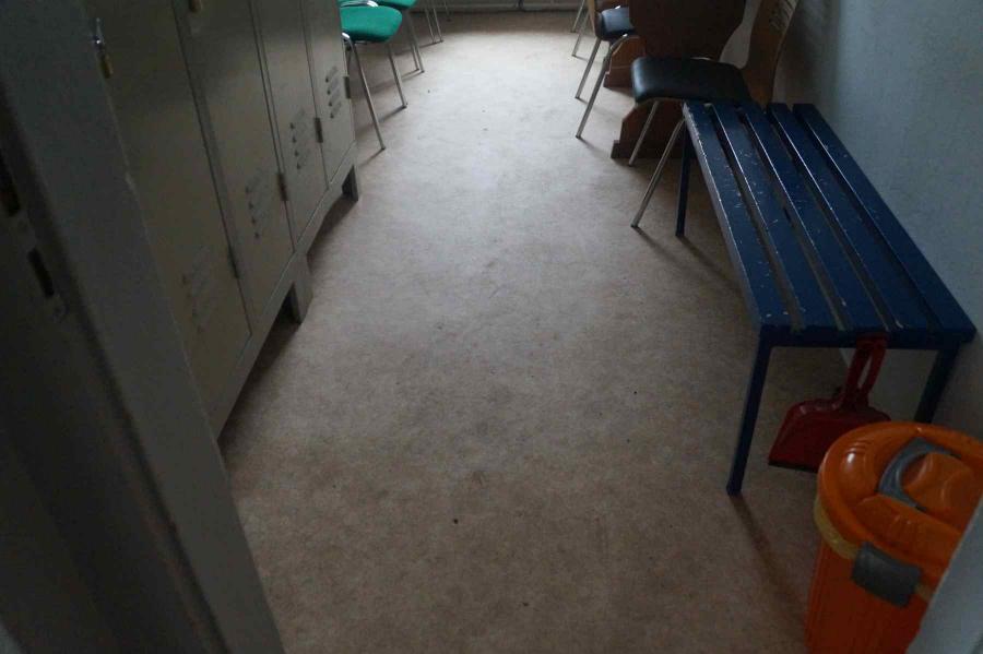 Leeres Vereinsgelände wartet auf den Restart nach Corona