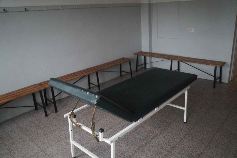 Leeres Vereinsgelände wartet auf den Restart nach Corona