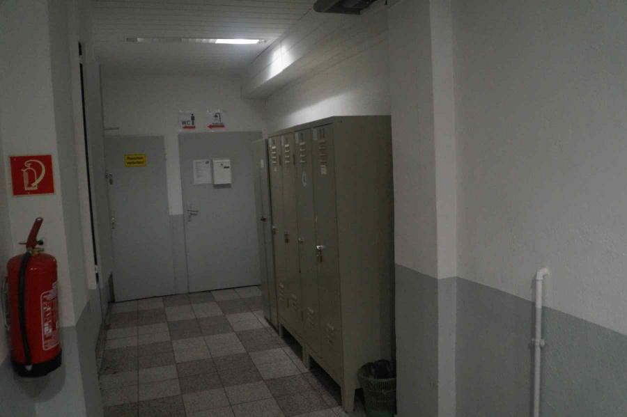 Leeres Vereinsgelände wartet auf den Restart nach Corona