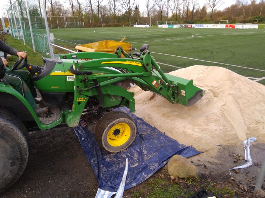 Sanierung Kunstrasen 2017