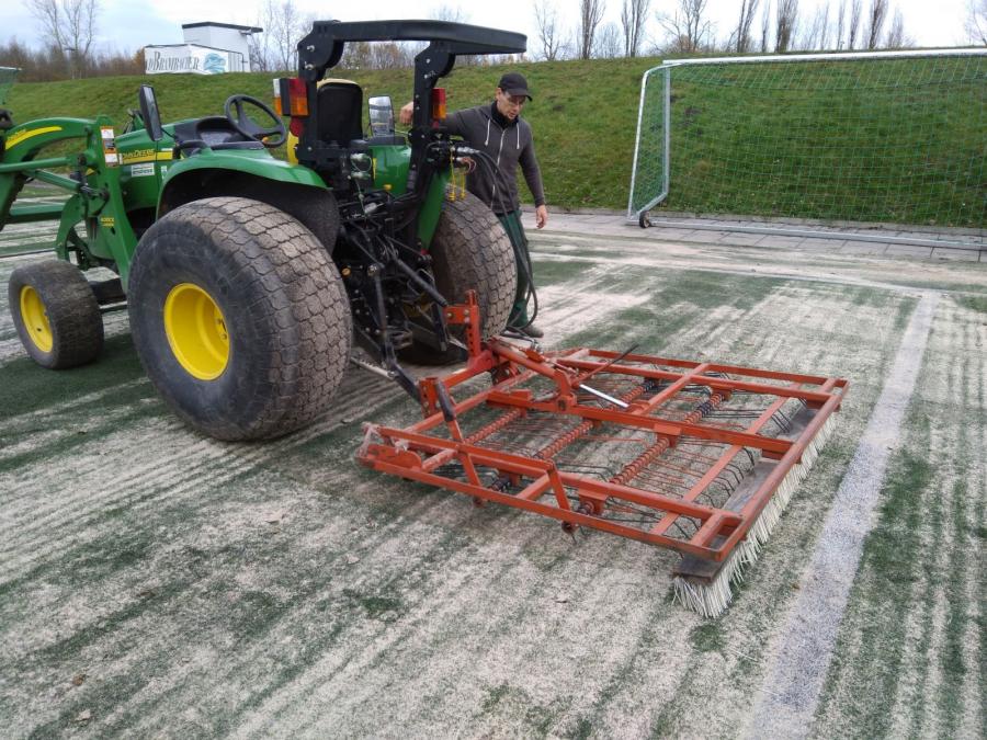 Sanierung Kunstrasen 2017